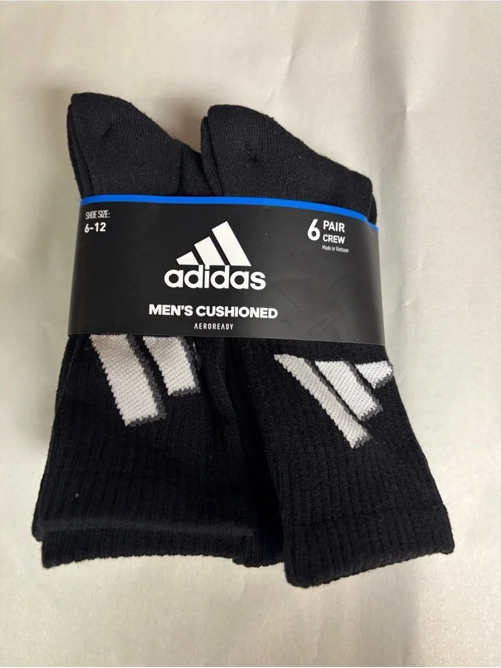 New Adidas Socks Men’s 6 Pair Black Cushioned Crew Sock Casual Athletic Active